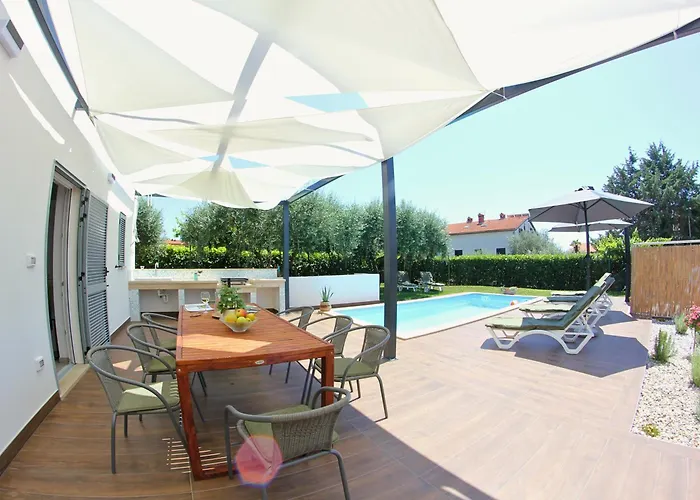 Villa Fjaka